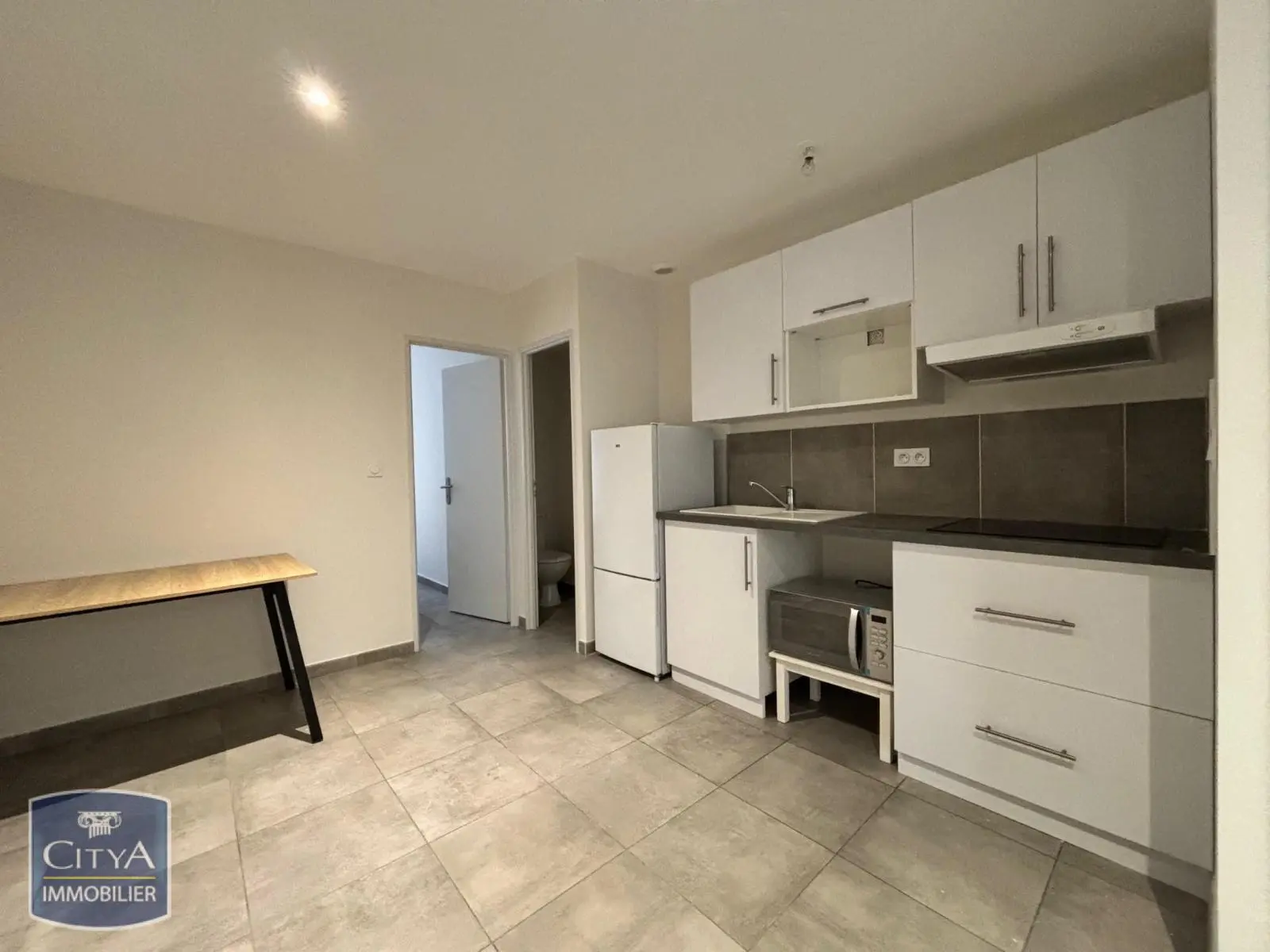 Photo 1 Appartement 2 pièces 31.77m²