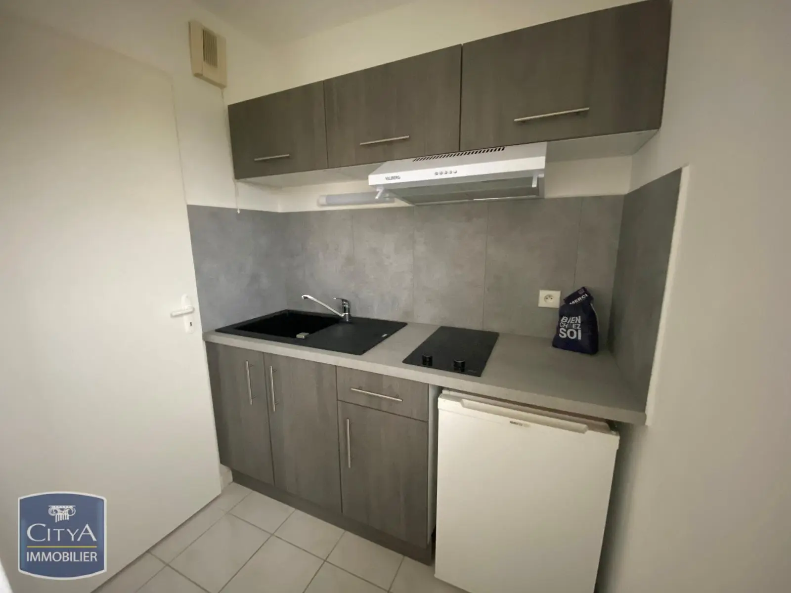 Photo 2 Appartement 2 pièces 53.87m²