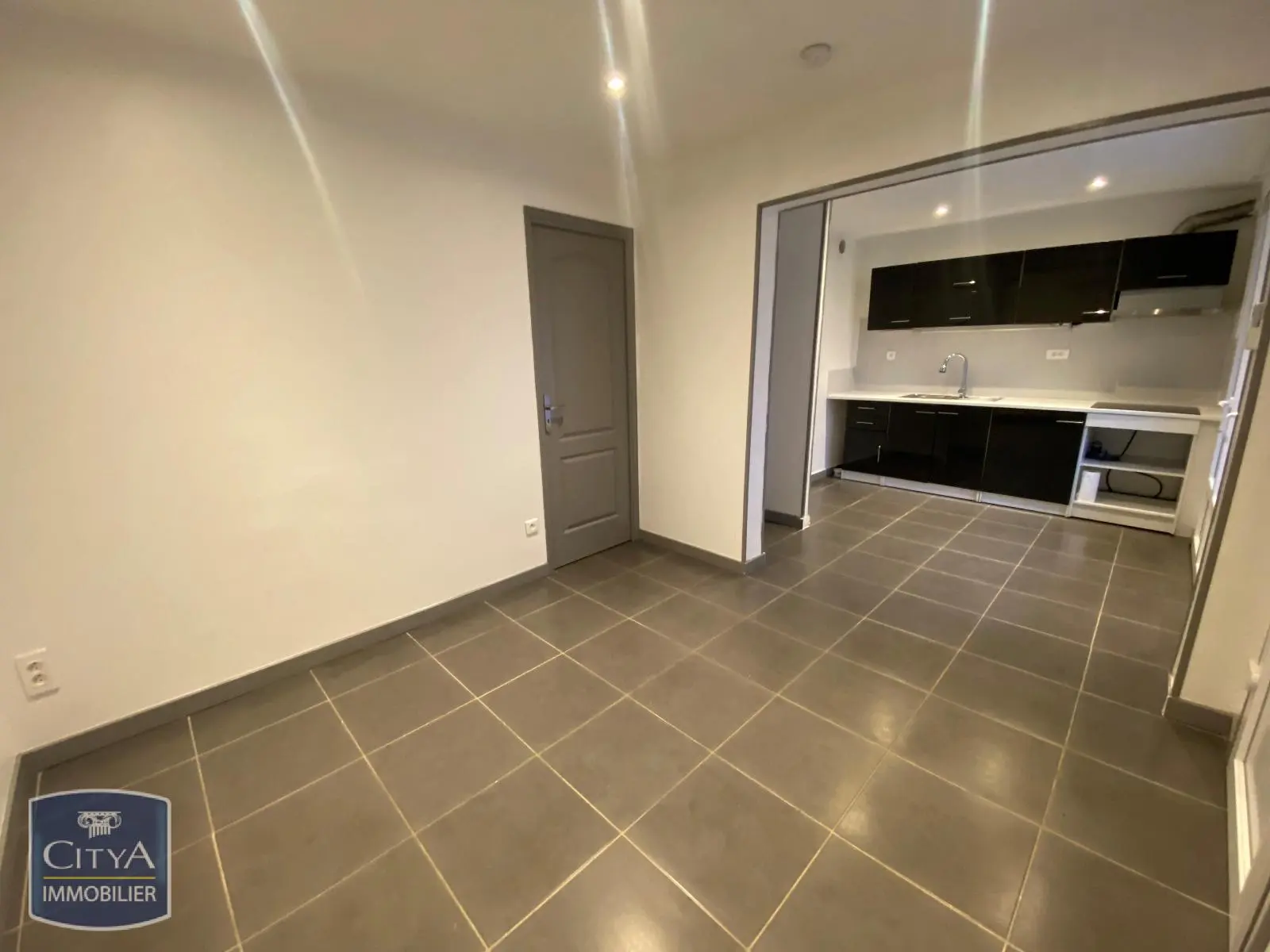 Photo 4 Appartement 2 pièces 31.03m²