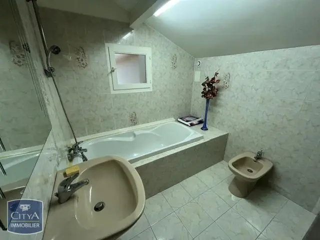 Photo 9 Maison 5 pièces 167.15m²