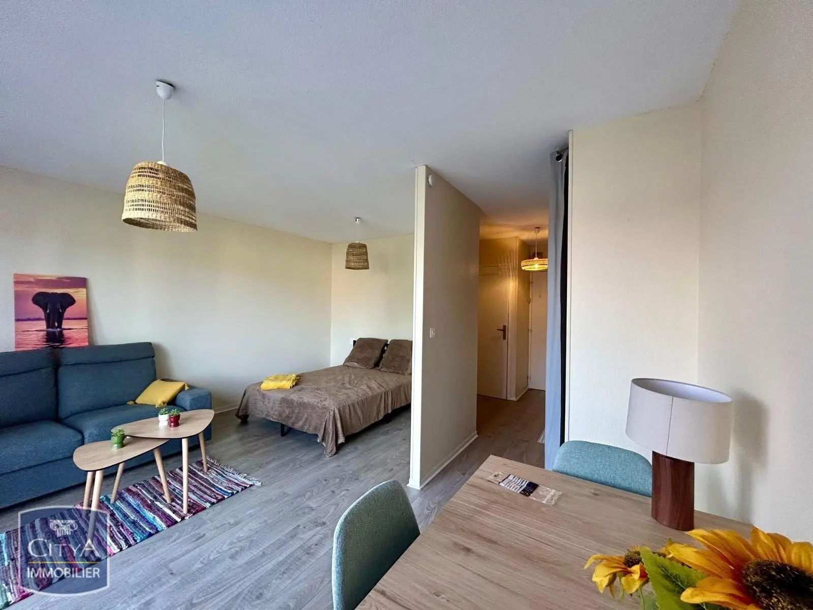 Photo 1 Appartement 1 pièce 28m²
