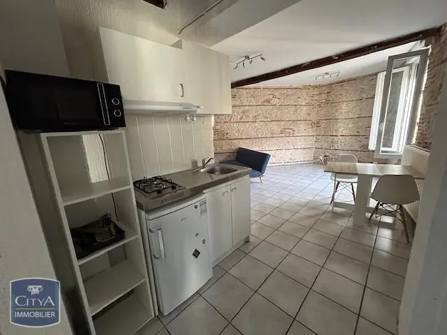 Photo 2 Appartement 1 pièce 30m²