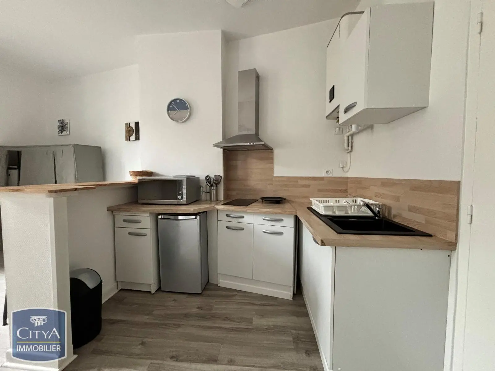 Photo 3 Appartement 1 pièce 27.39m²