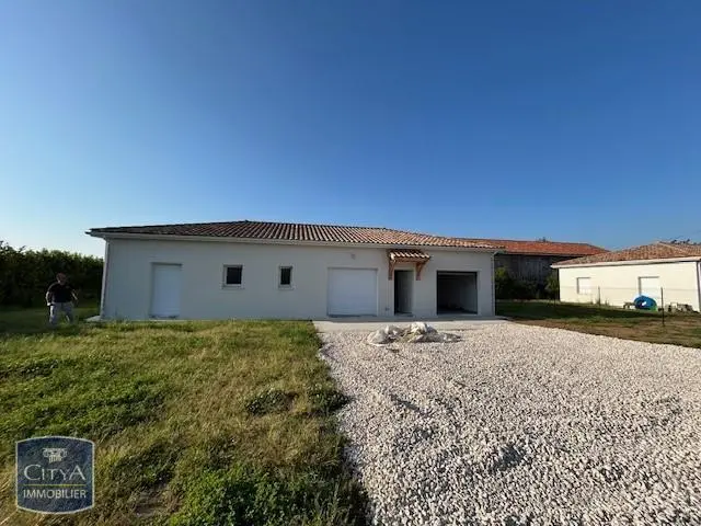 Photo 1 Maison 4 pièces 104.66m²
