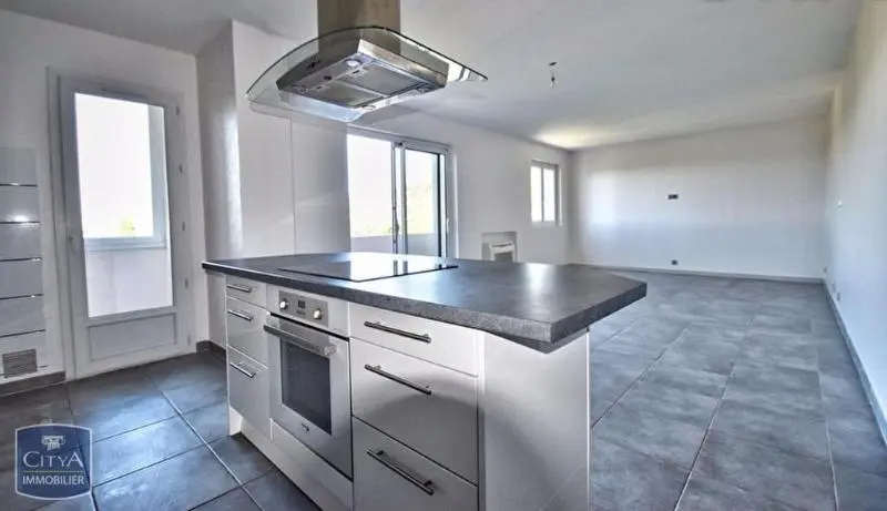 Photo 2 Appartement 3 pièces 87m²