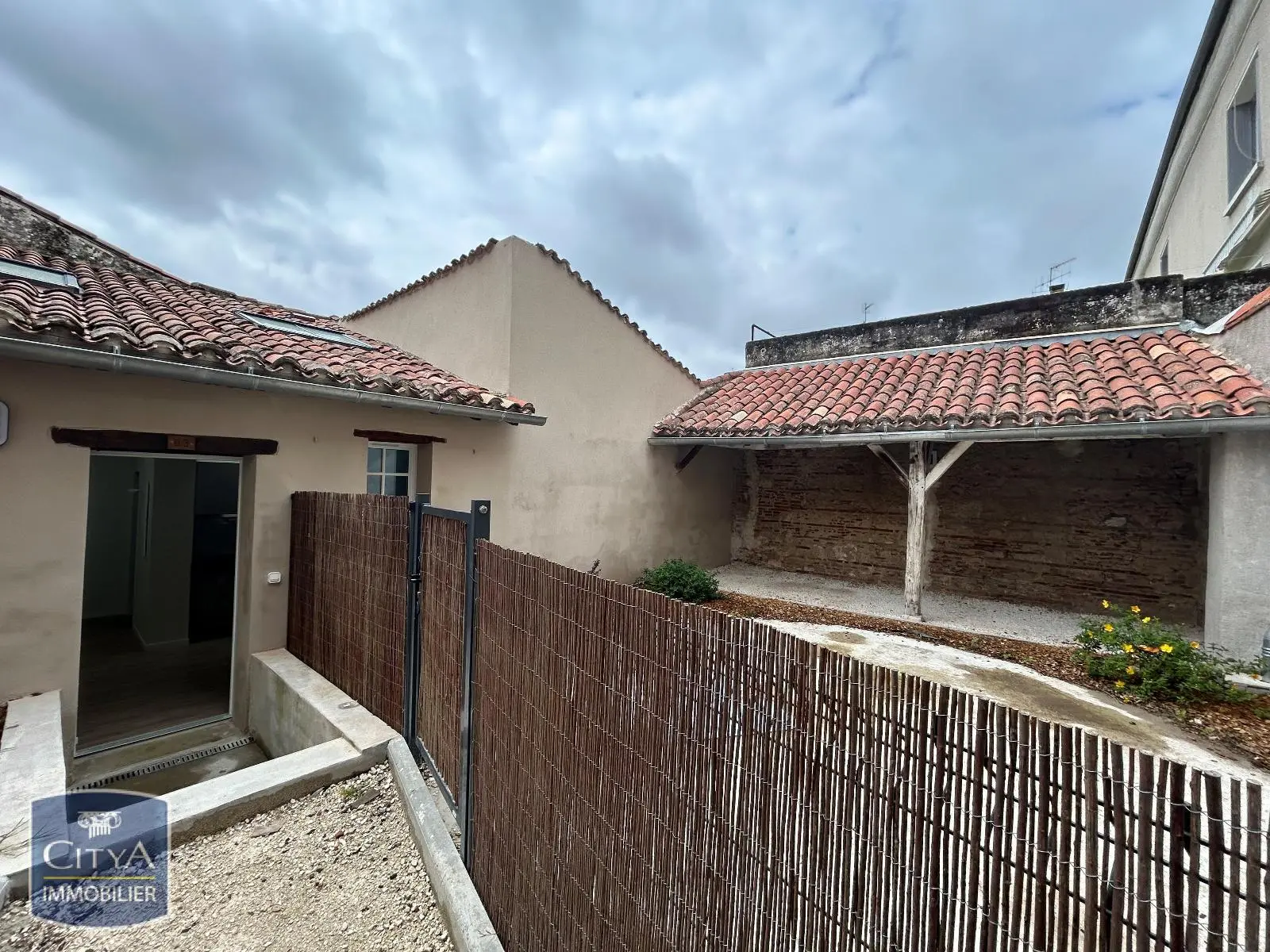 Photo 1 Appartement 1 pièce 25.53m²