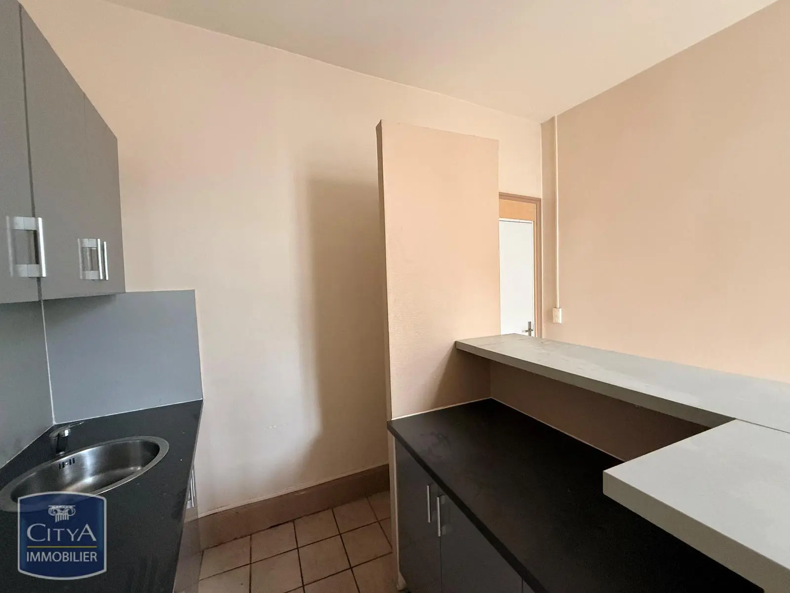 Photo 3 Appartement 2 pièces 48.76m²