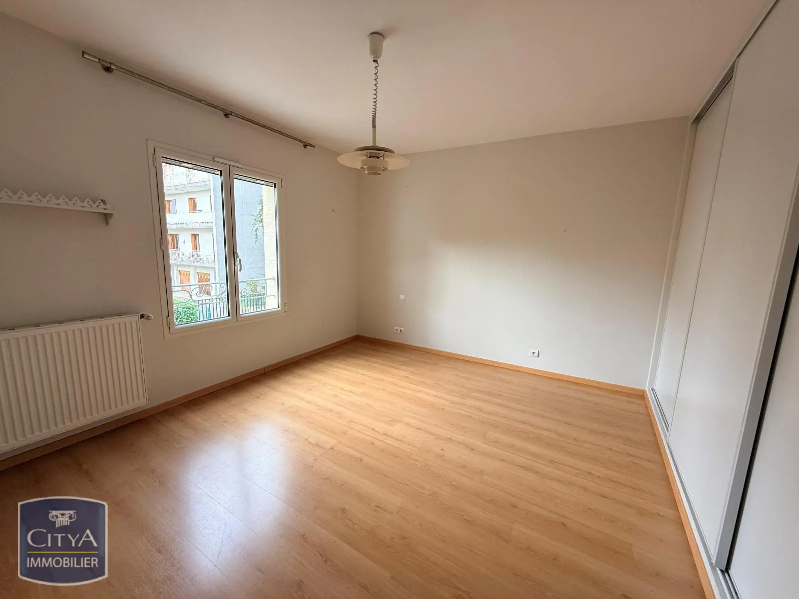 Photo 11 Maison 5 pièces 233.97m²