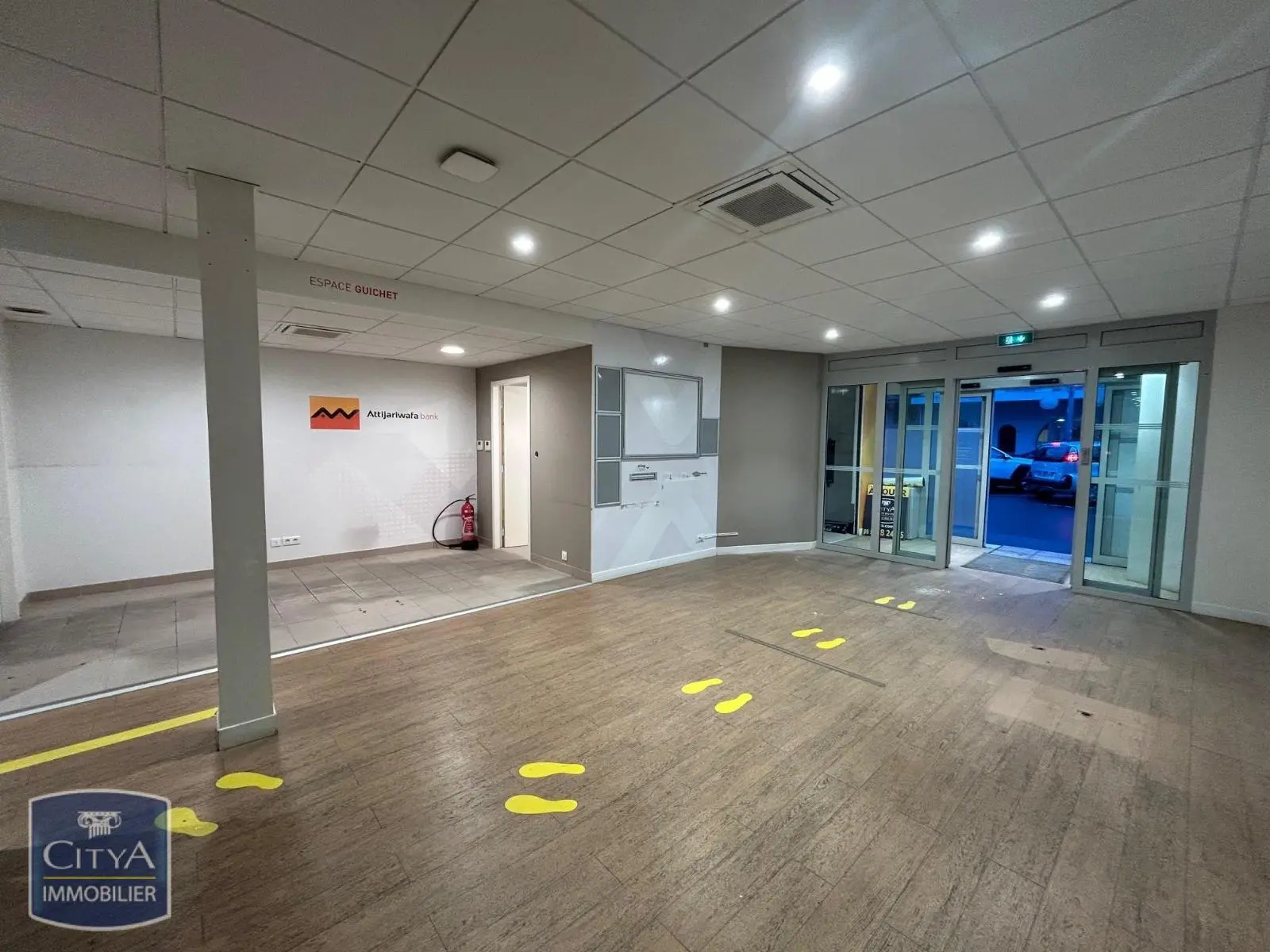 Photo 6 Local Commercial 105m²