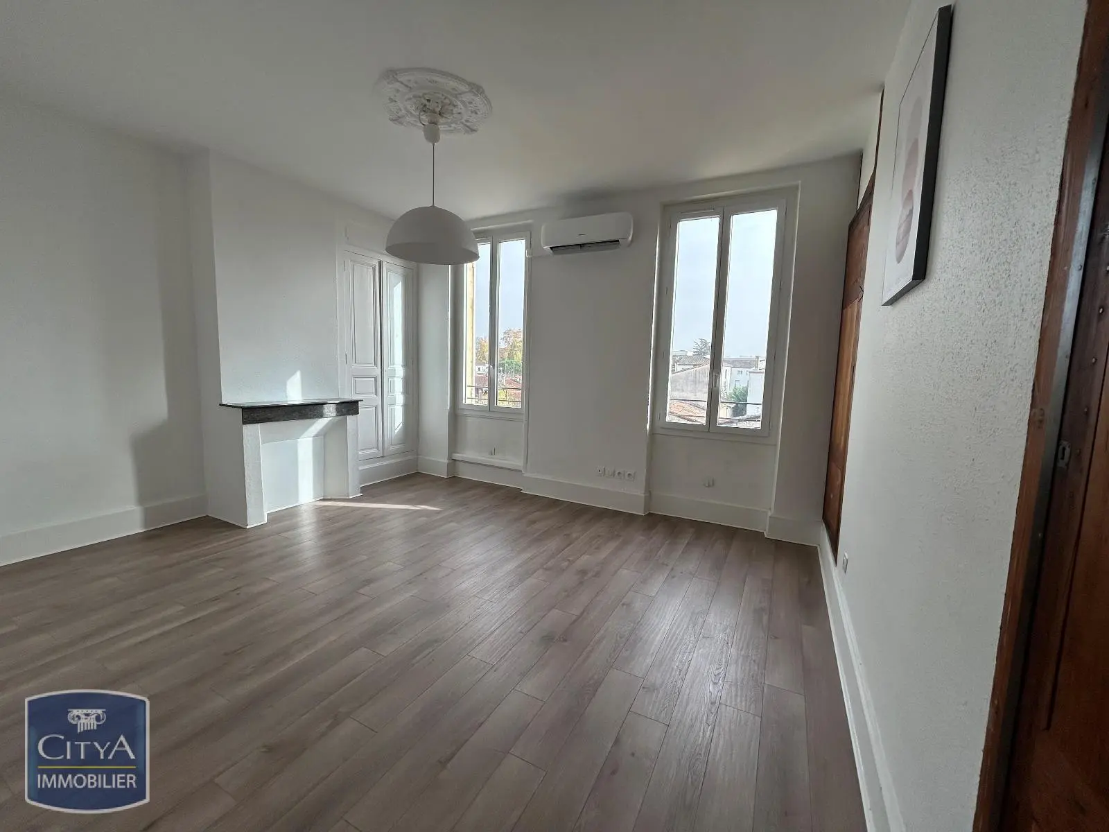 Photo 6 Appartement 1 pièce 41.88m²