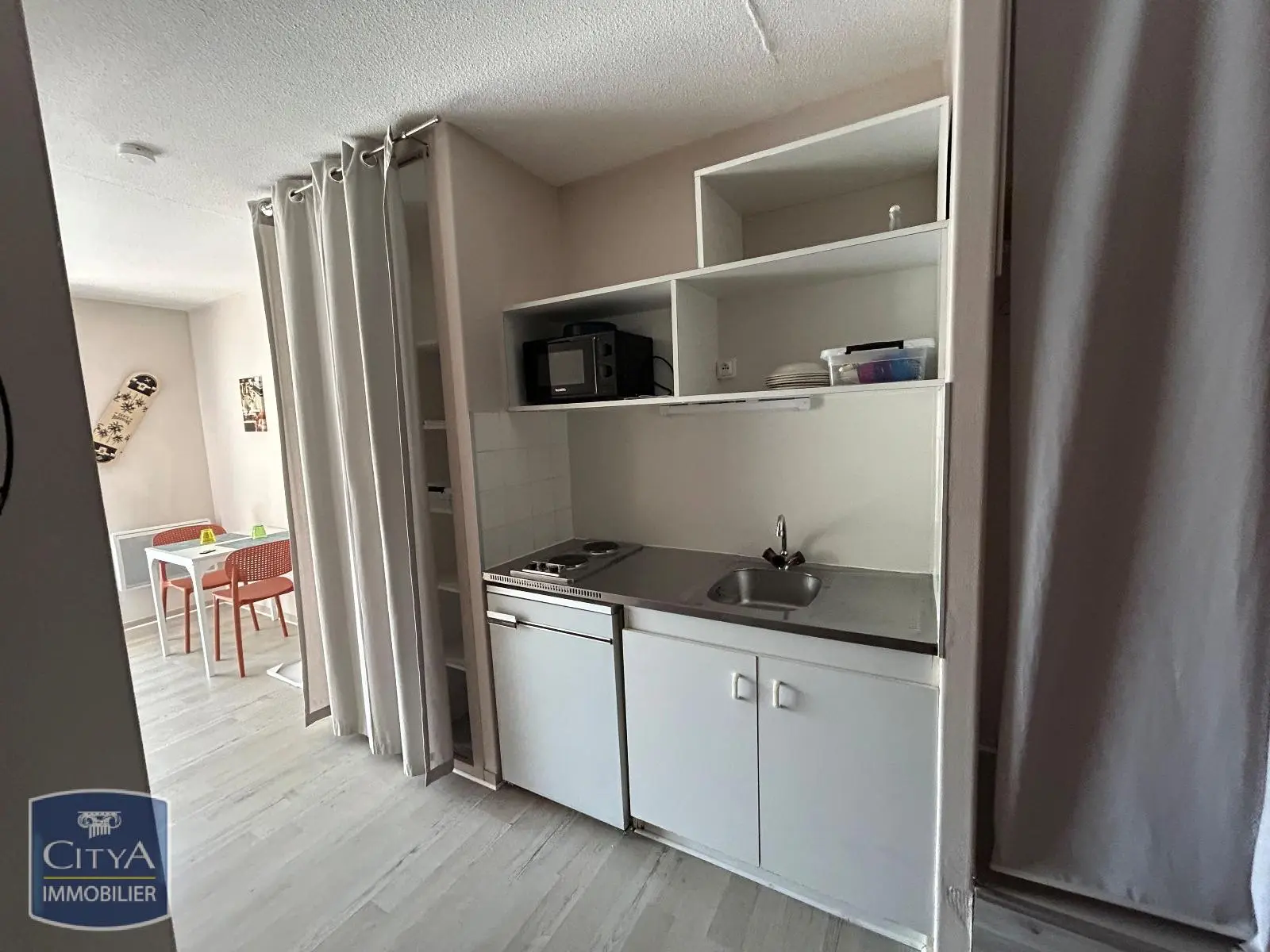 Photo 3 Appartement 1 pièce 28.28m²