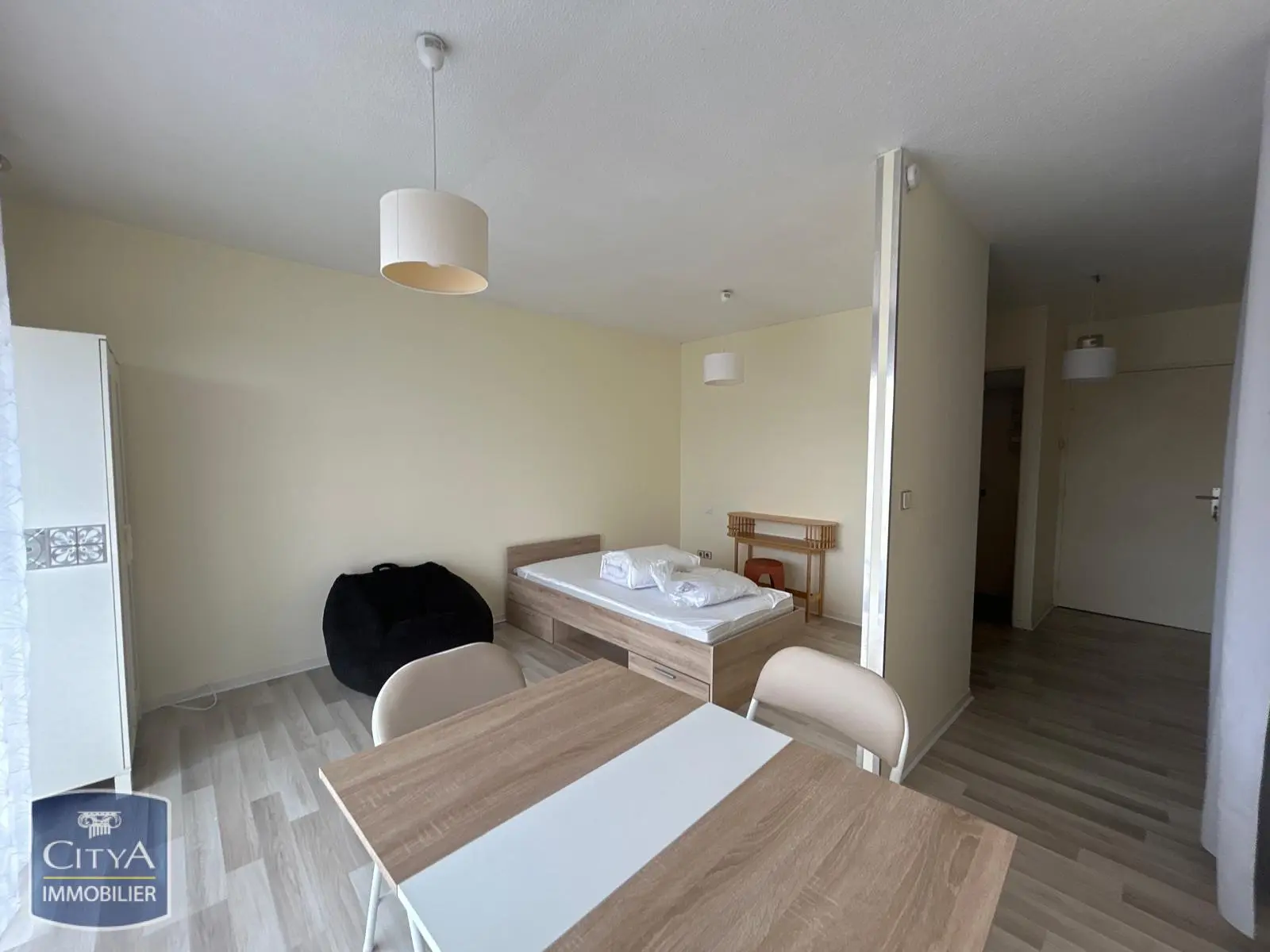 Photo 2 Appartement 1 pièce 28.05m²