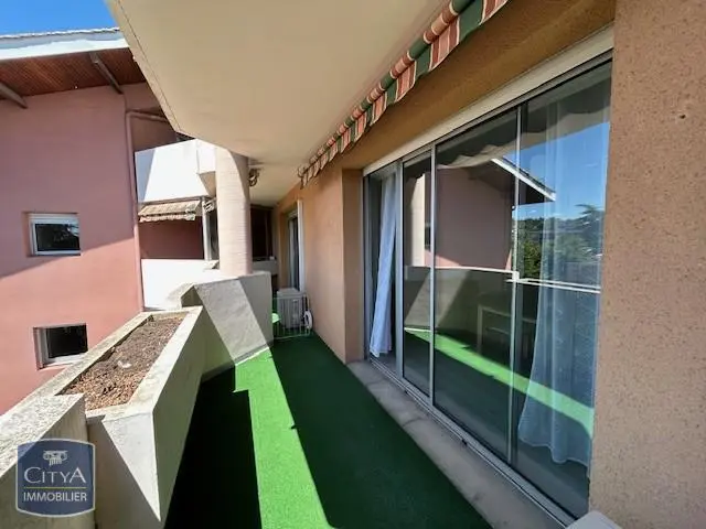 Photo 4 Appartement 1 pièce 28m²