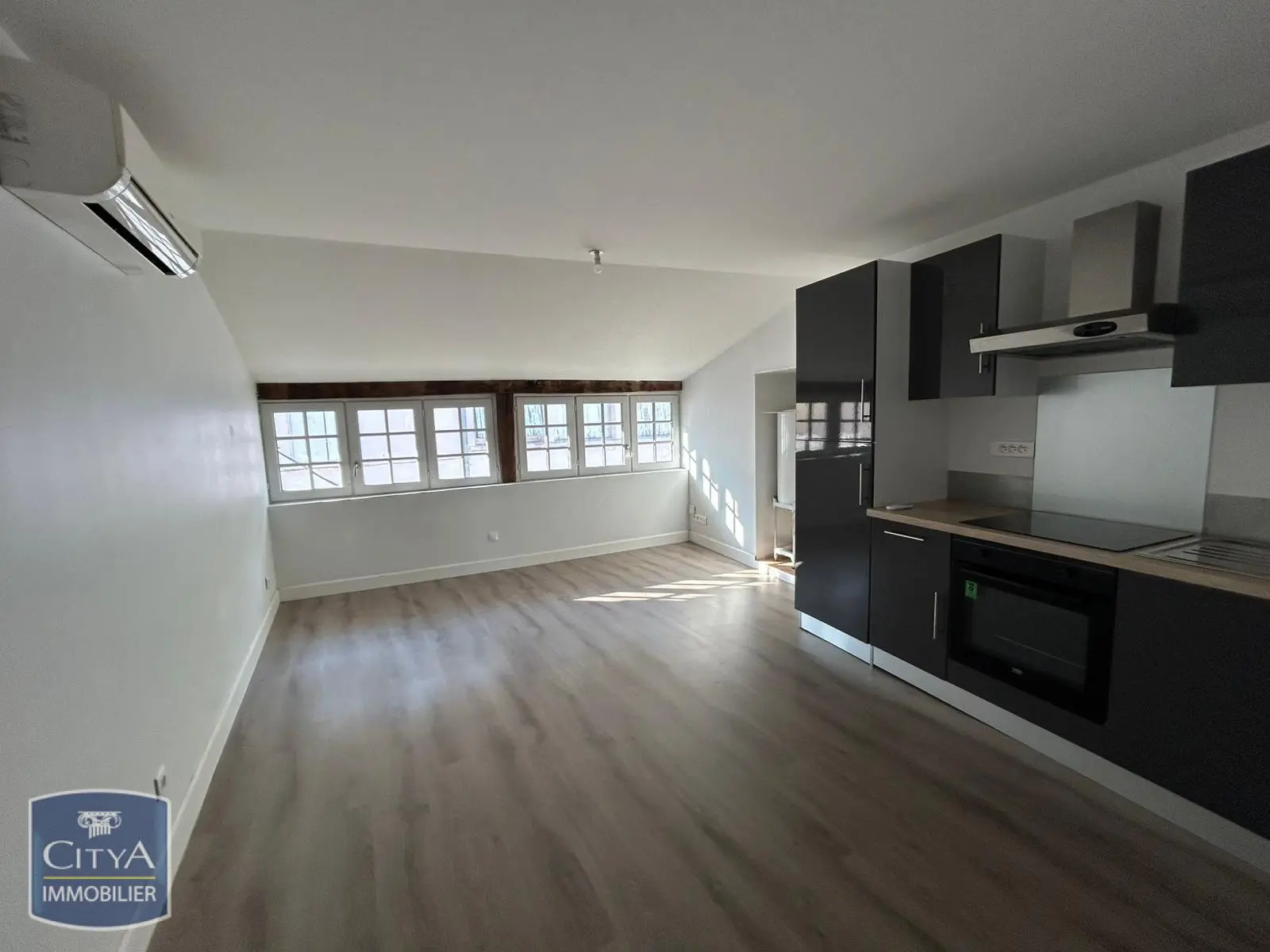 Photo 1 Appartement 2 pièces 45.11m²