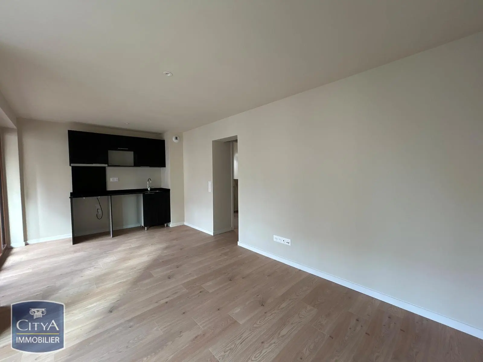 Photo 7 Appartement 1 pièce 30.65m²