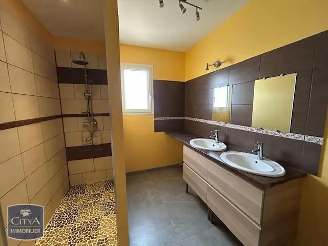 Photo 11 Maison 4 pièces 105m²
