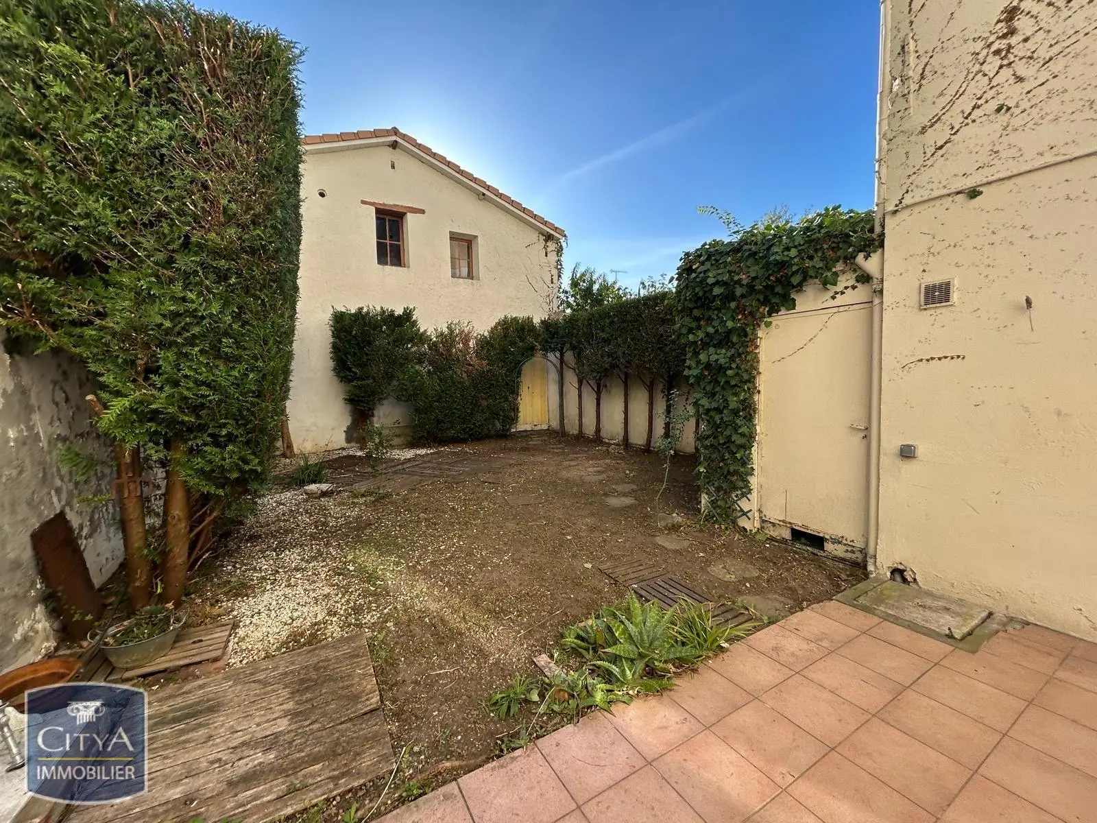Photo 1 Maison 5 pièces 149m²