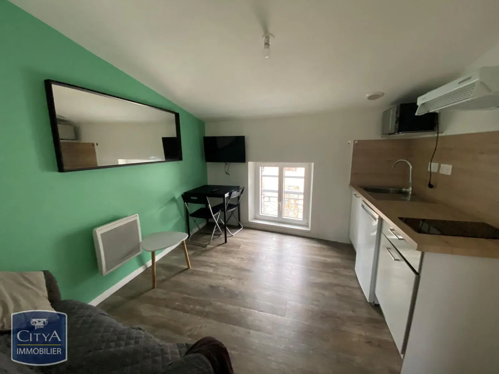 Photo 1 Appartement 1 pièce 21.3m²