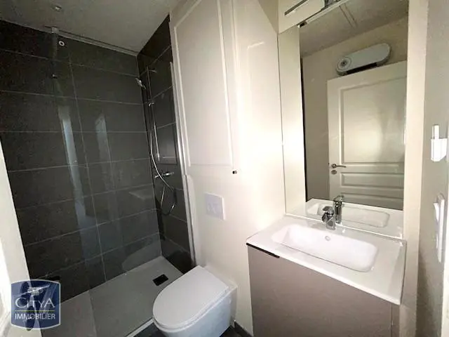Photo 5 Appartement 1 pièce 23.8m²