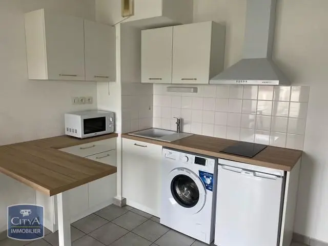 Photo 2 Appartement 1 pièce 29.86m²