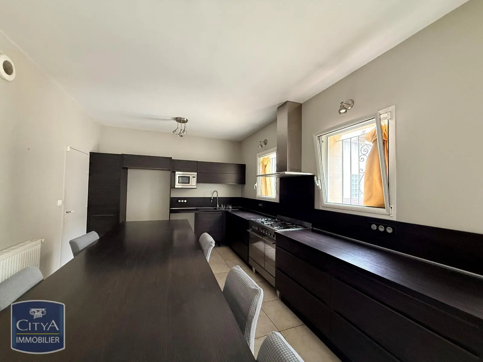 Photo 4 Maison 5 pièces 233.97m²