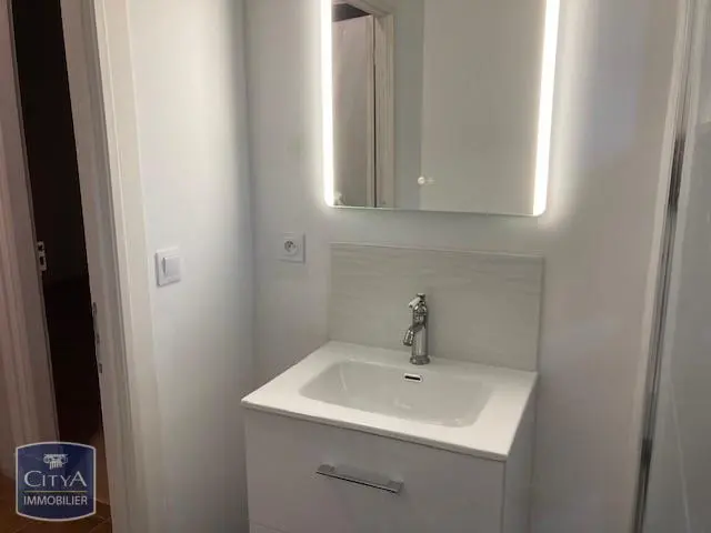 Photo 9 Appartement 4 pièces 99m²
