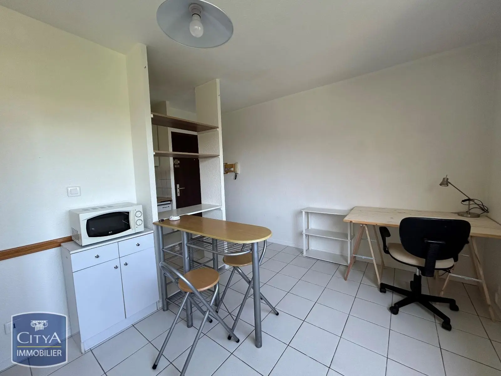 Photo 2 Appartement 1 pièce 18.94m²
