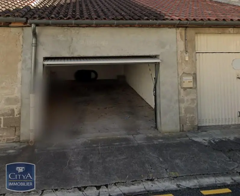 Photo 1 Parking 15m²