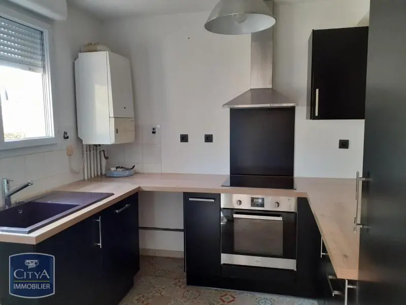 Photo 1 Maison 4 pièces 82.76m²