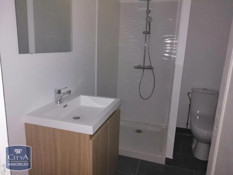 Photo 2 Appartement 1 pièce 19.73m²