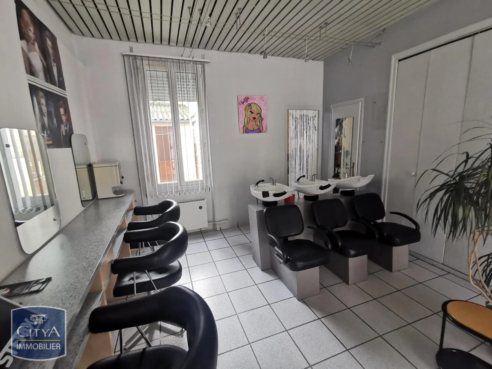 Photo 6 Local Commercial