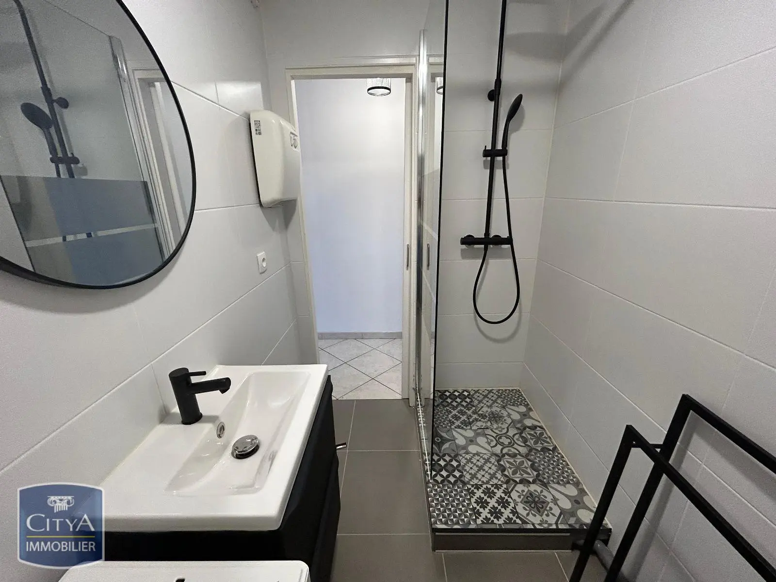 Photo 5 Appartement 1 pièce 23.58m²