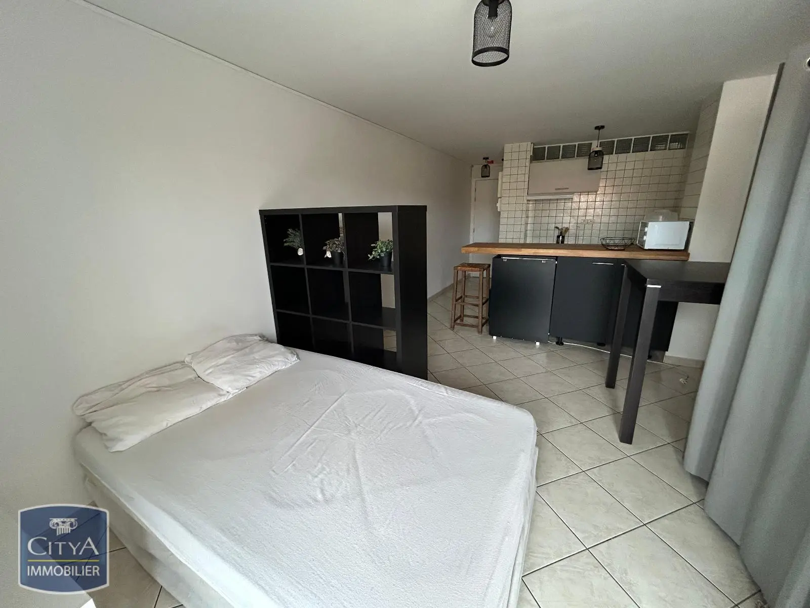 Photo 2 Appartement 1 pièce 23.58m²