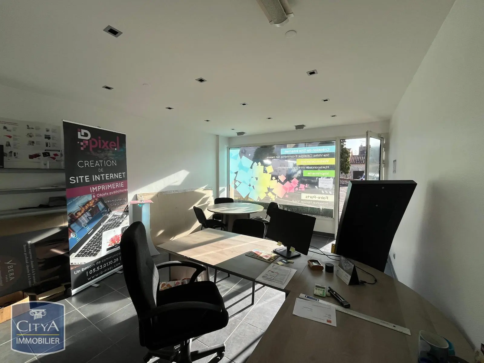 Photo 5 Local Commercial