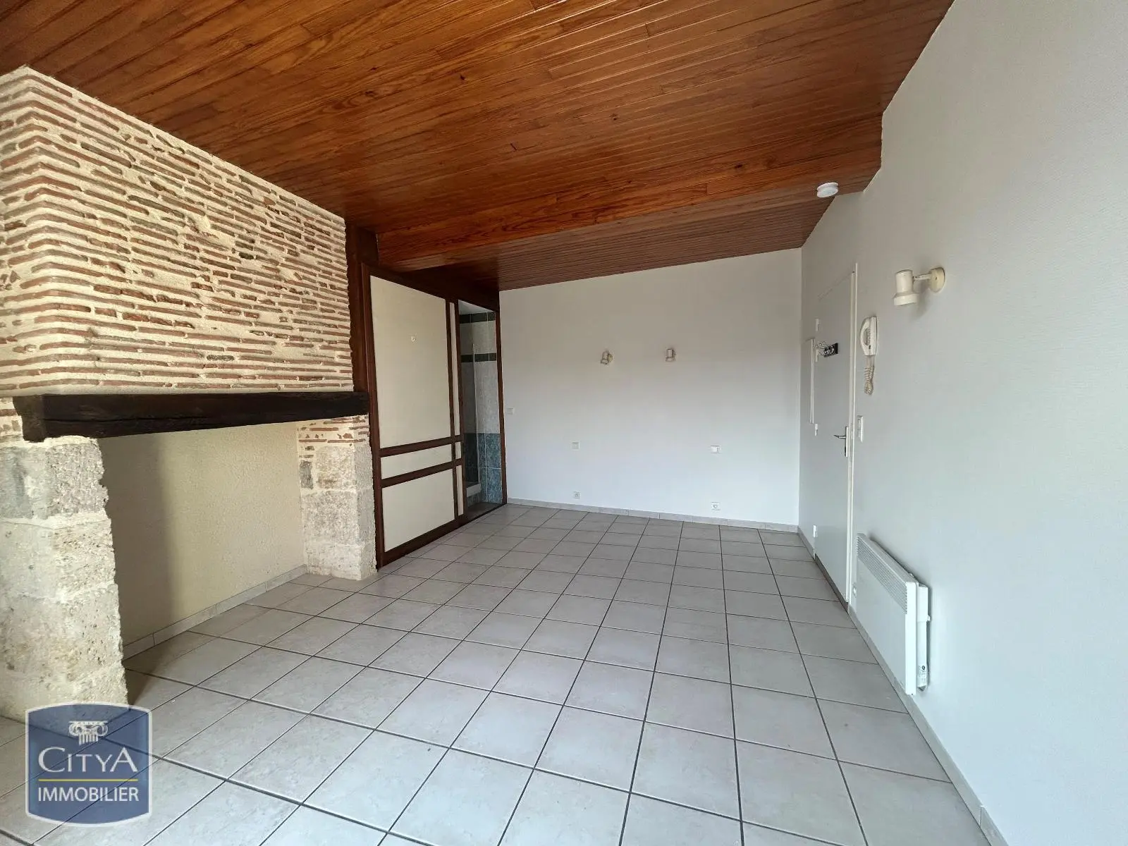 Photo 1 Appartement 1 pièce 21.71m²