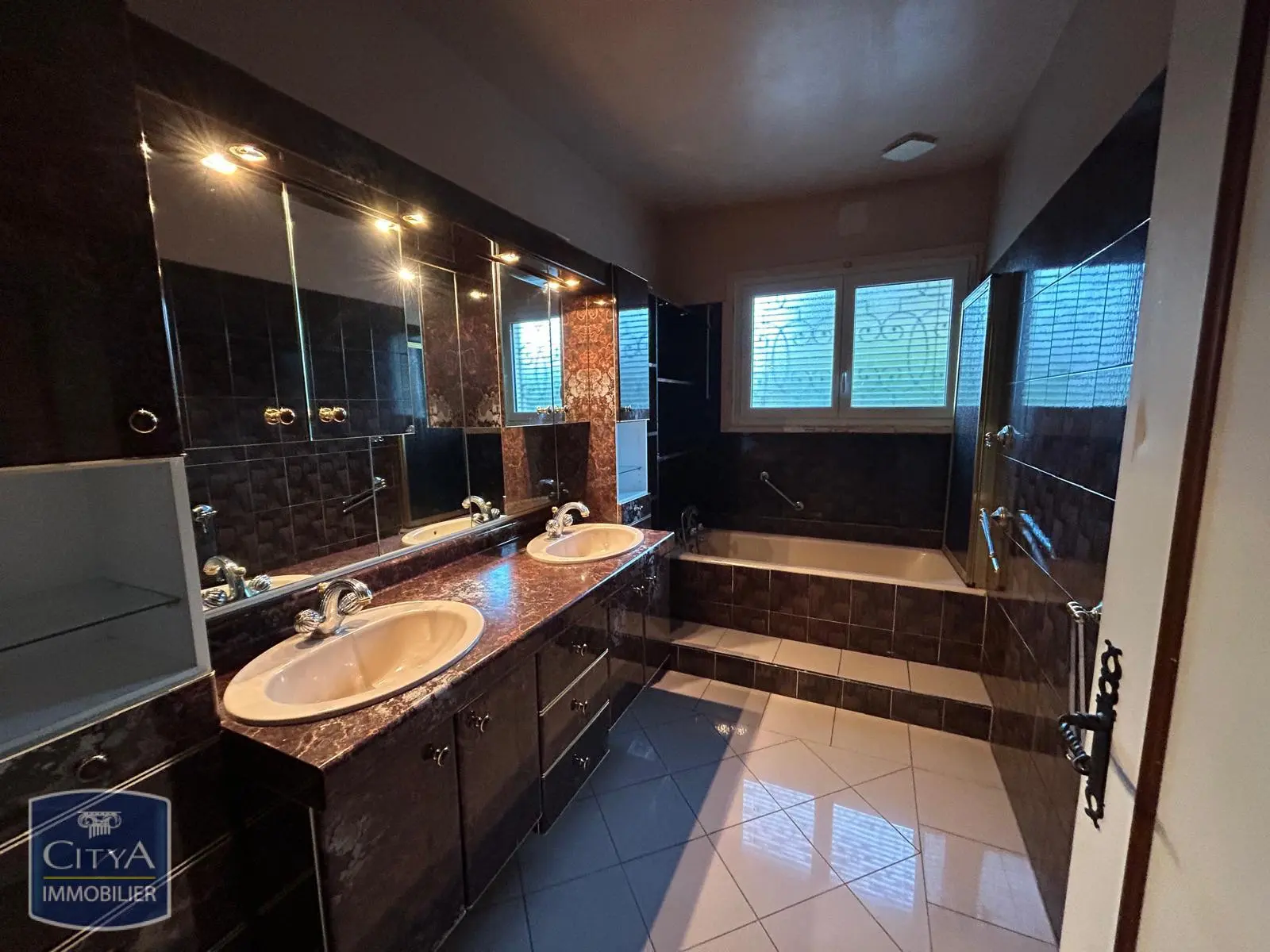 Photo 4 Maison 4 pièces 105m²