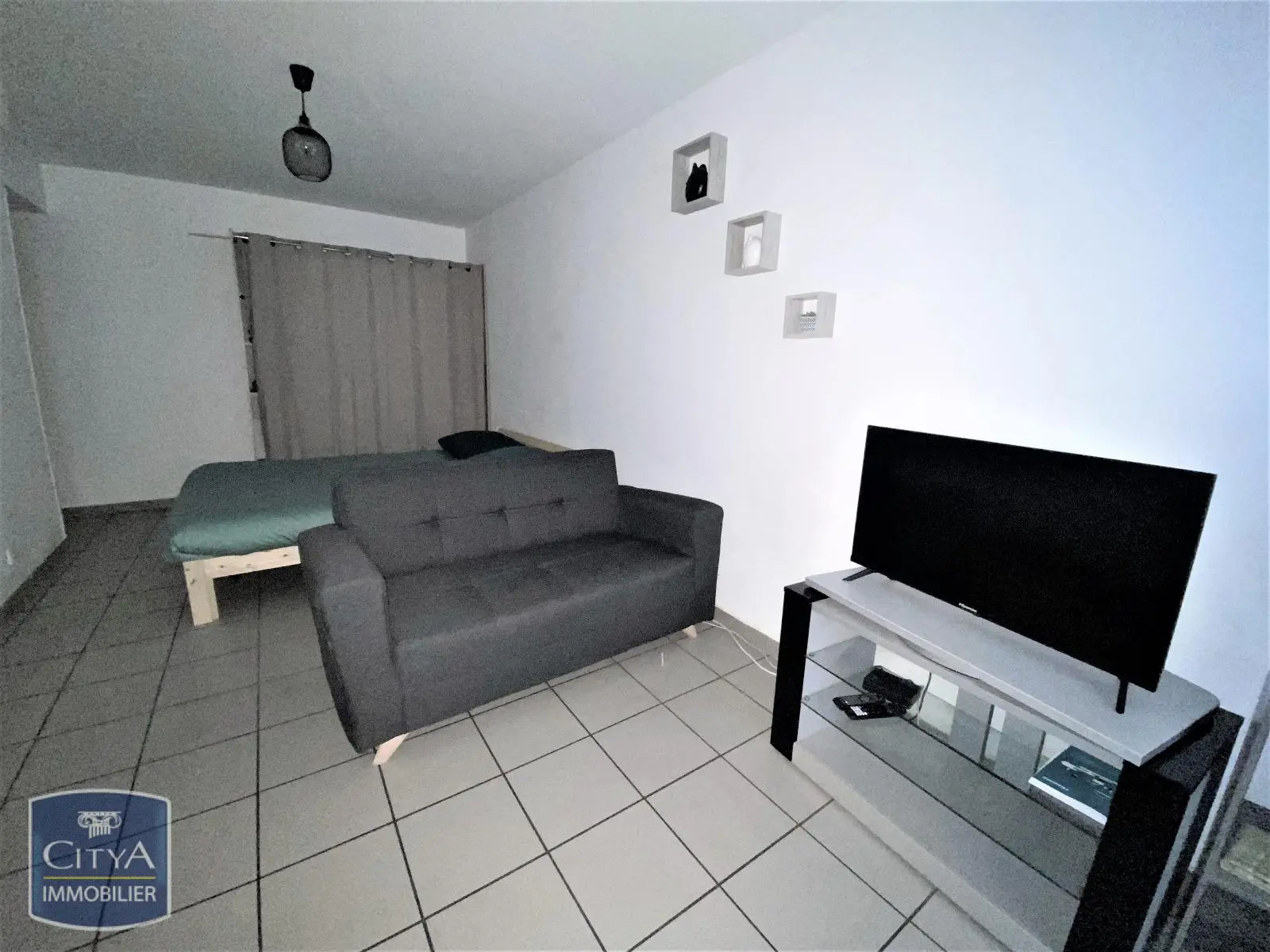Photo 1 Appartement 1 pièce 25.07m²
