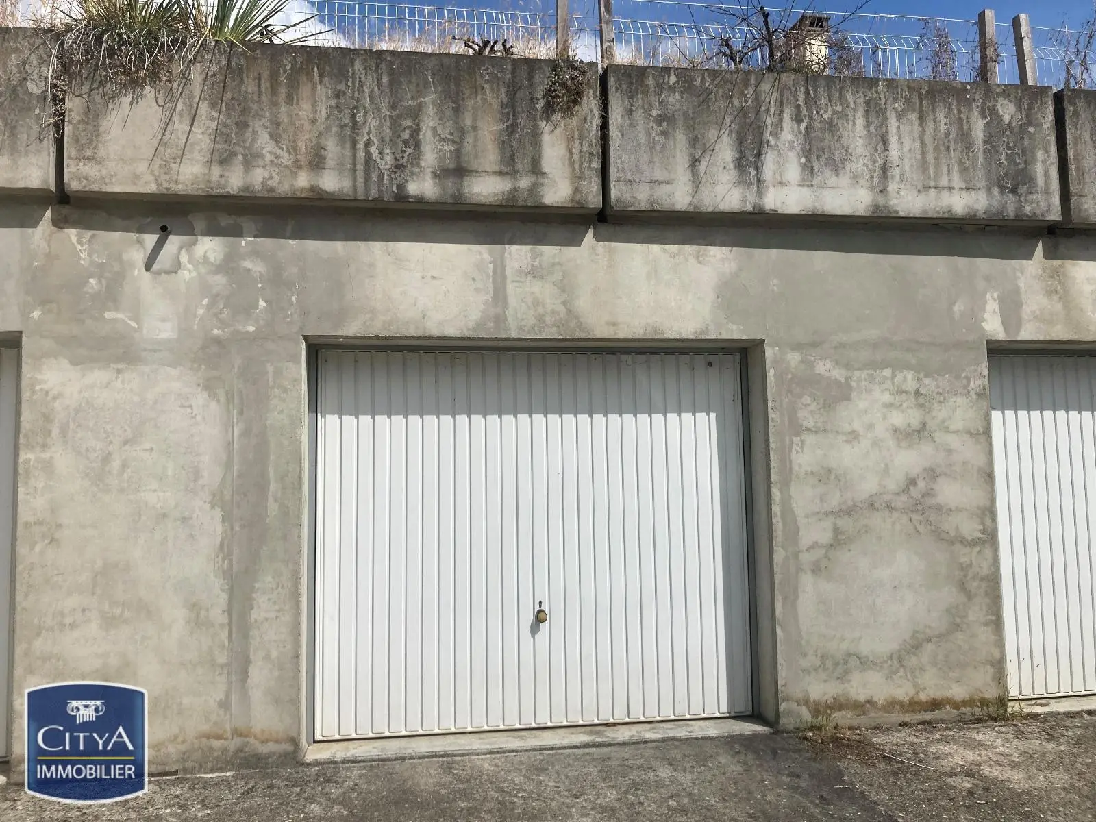 Photo 1 Parking 15m²