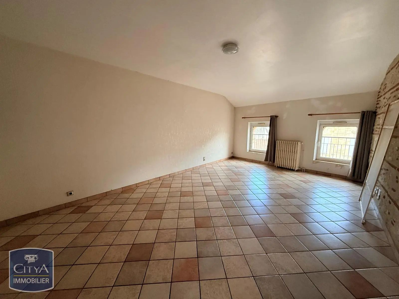 Photo 1 Appartement 4 pièces 95.93m²