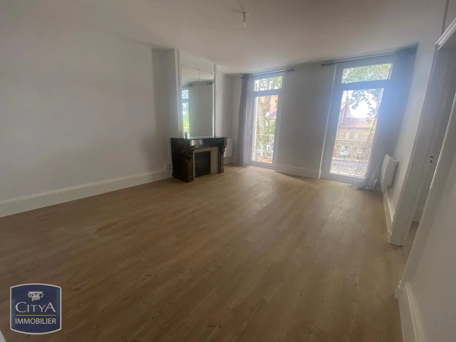 Photo 2 Appartement 1 pièce 38.77m²