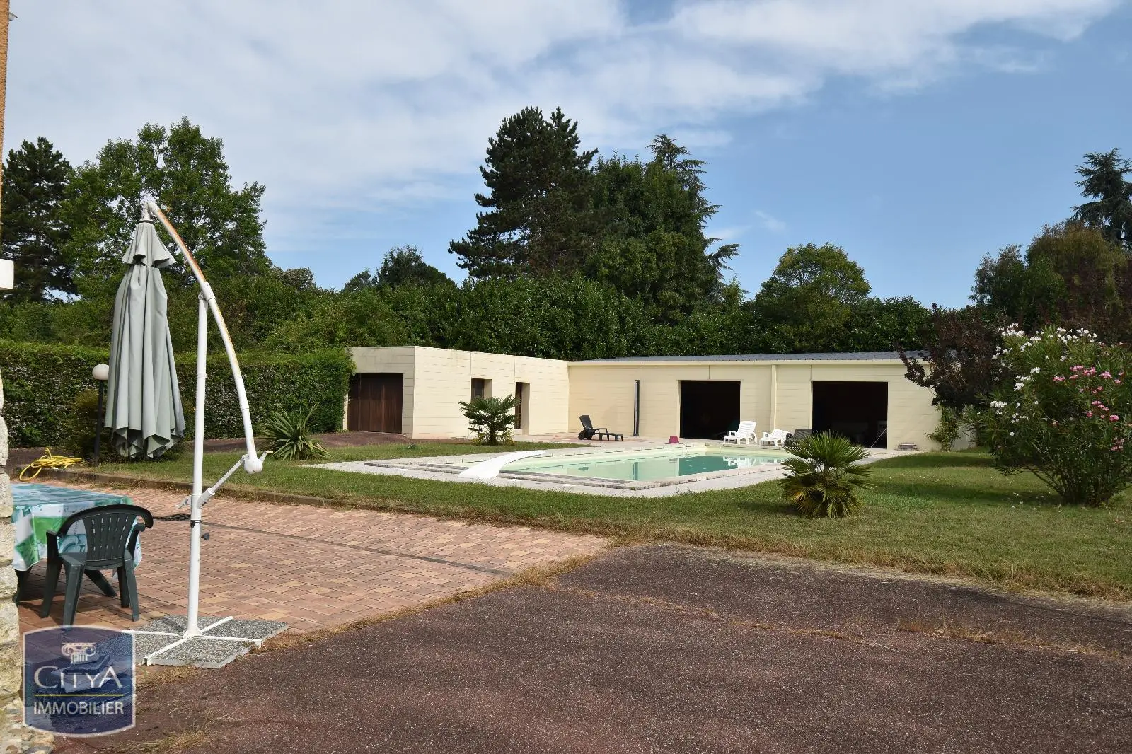 Photo 4 Maison 10 pièces 300m²