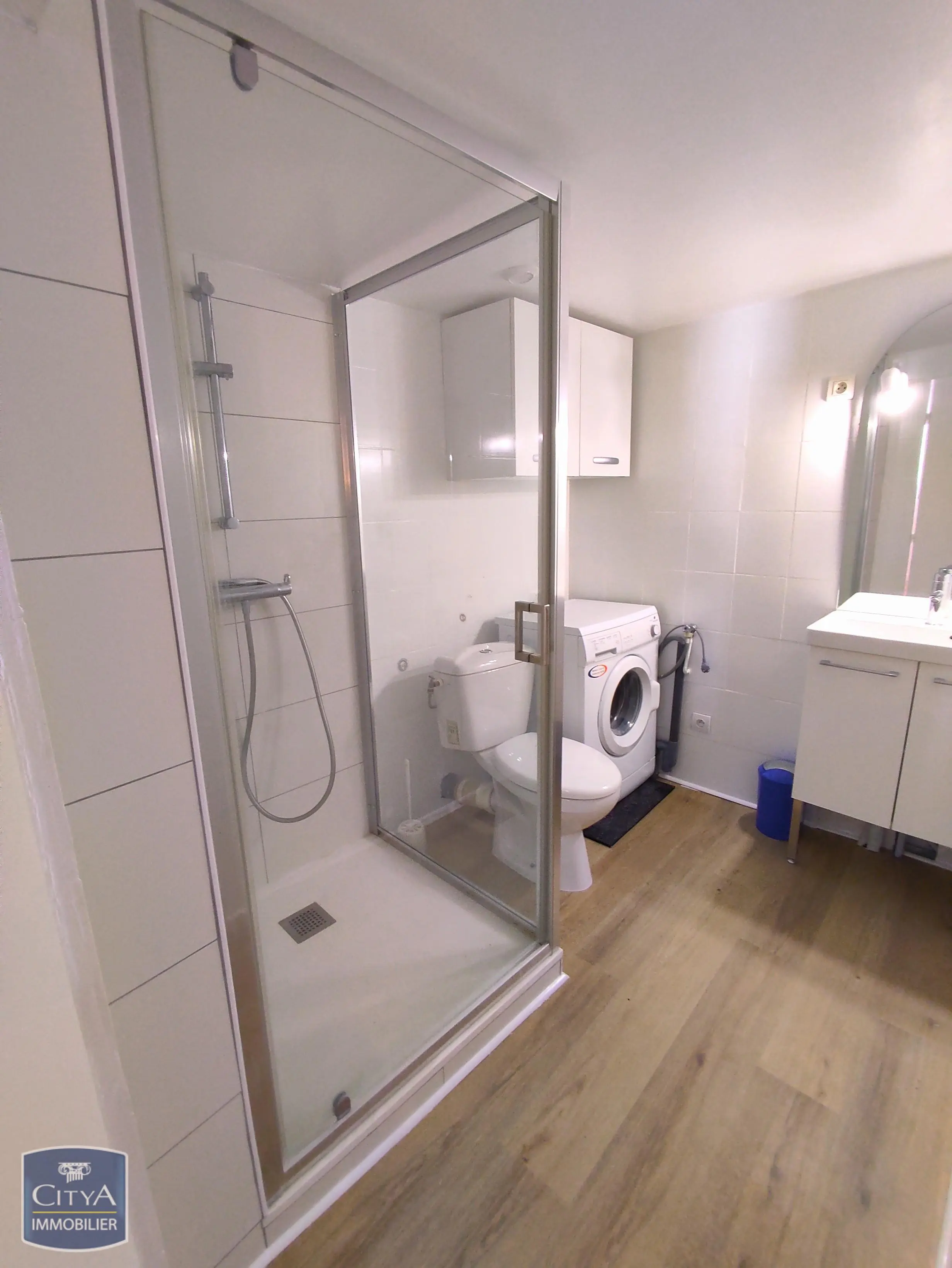 Photo 4 Immeuble 215m²