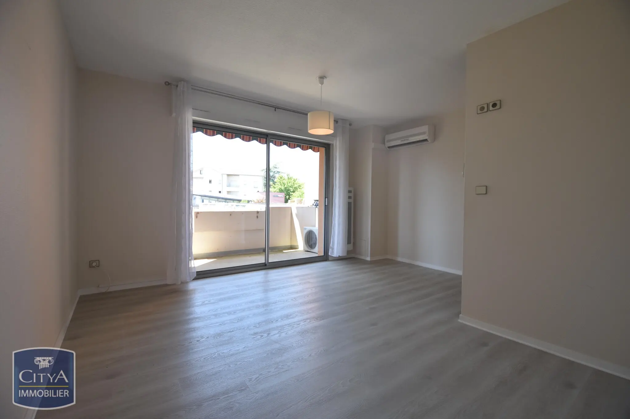 Photo 3 Appartement 1 pièce 28m²