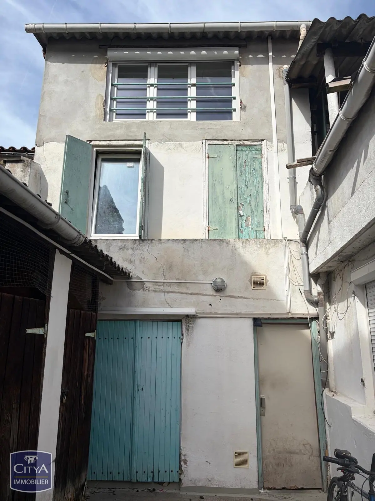 Photo 2 Immeuble 220m²