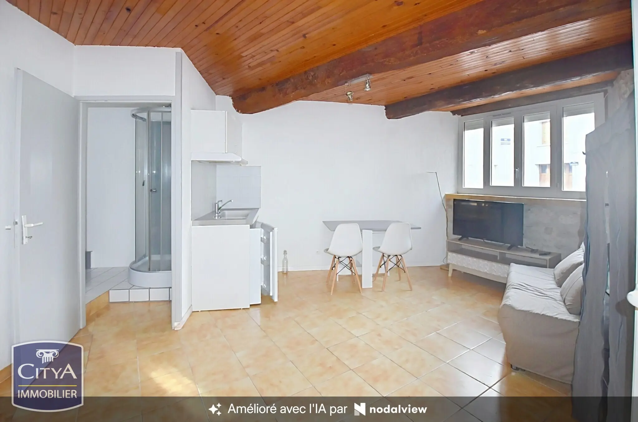 Photo 4 Immeuble 200m²