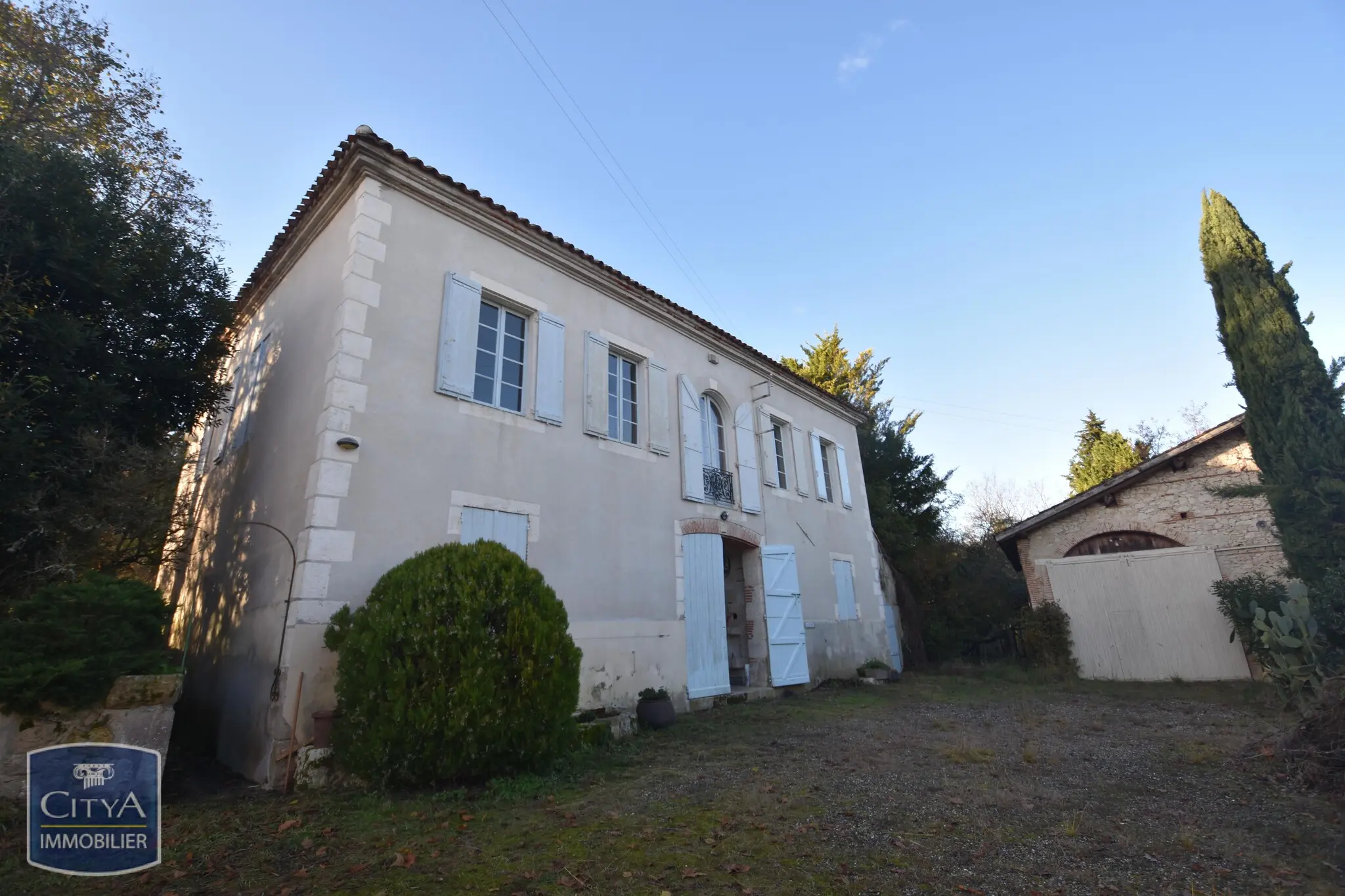 Photo 15 Maison 8 pièces 300m²