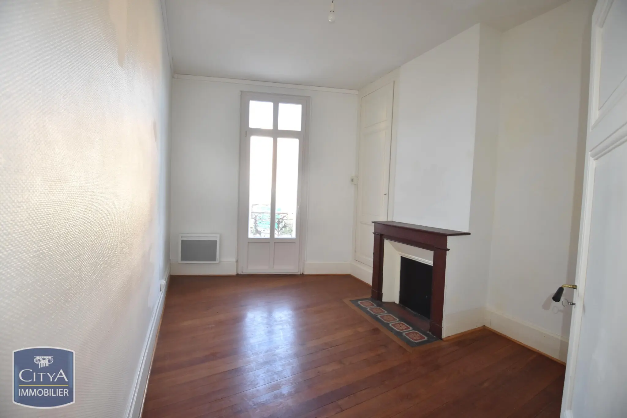 Photo 4 Immeuble 200m²