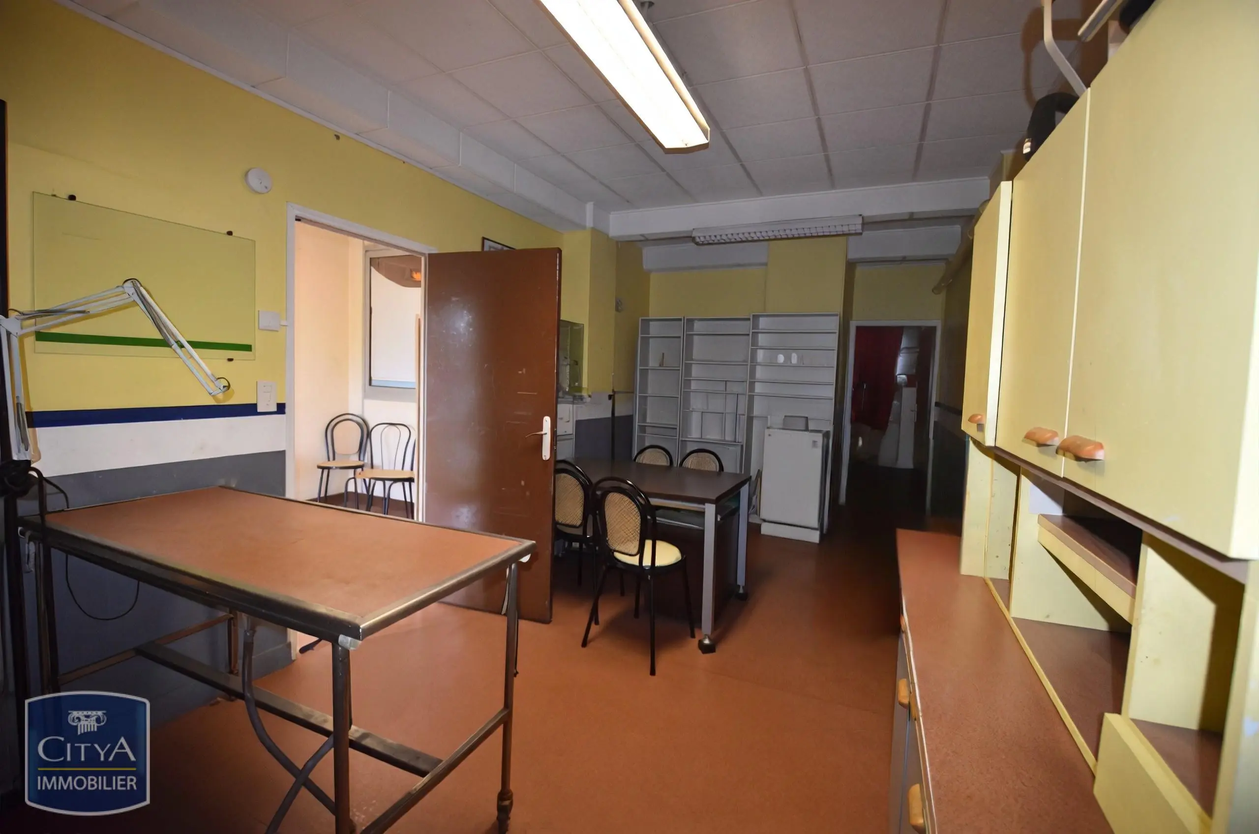 Photo 3 Local Professionnel 85m²