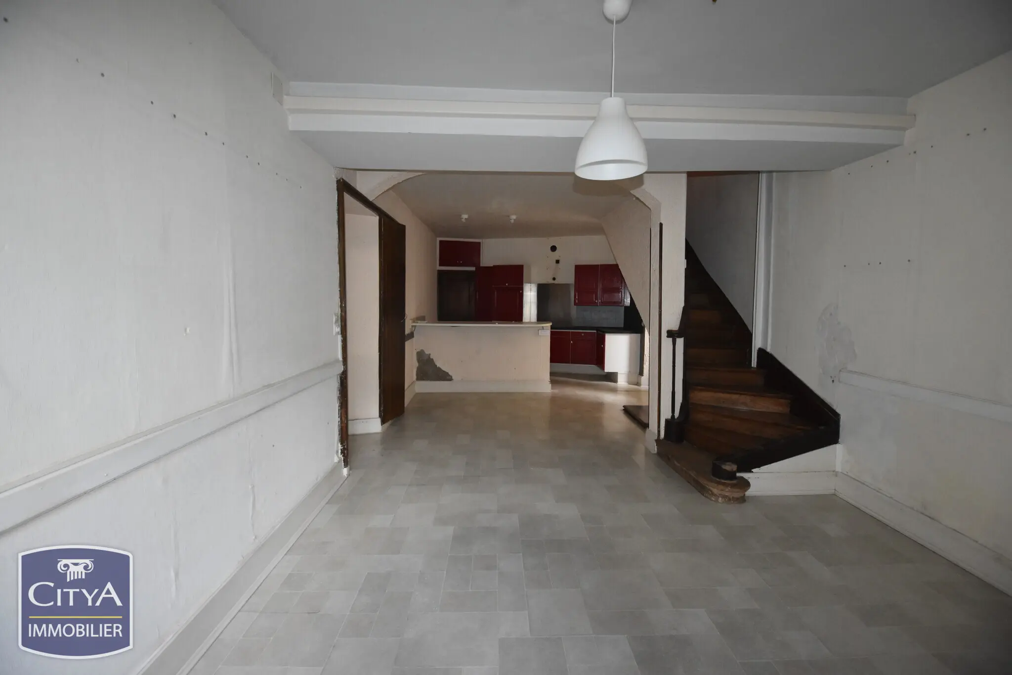 Photo 3 Maison 5 pièces 210m²