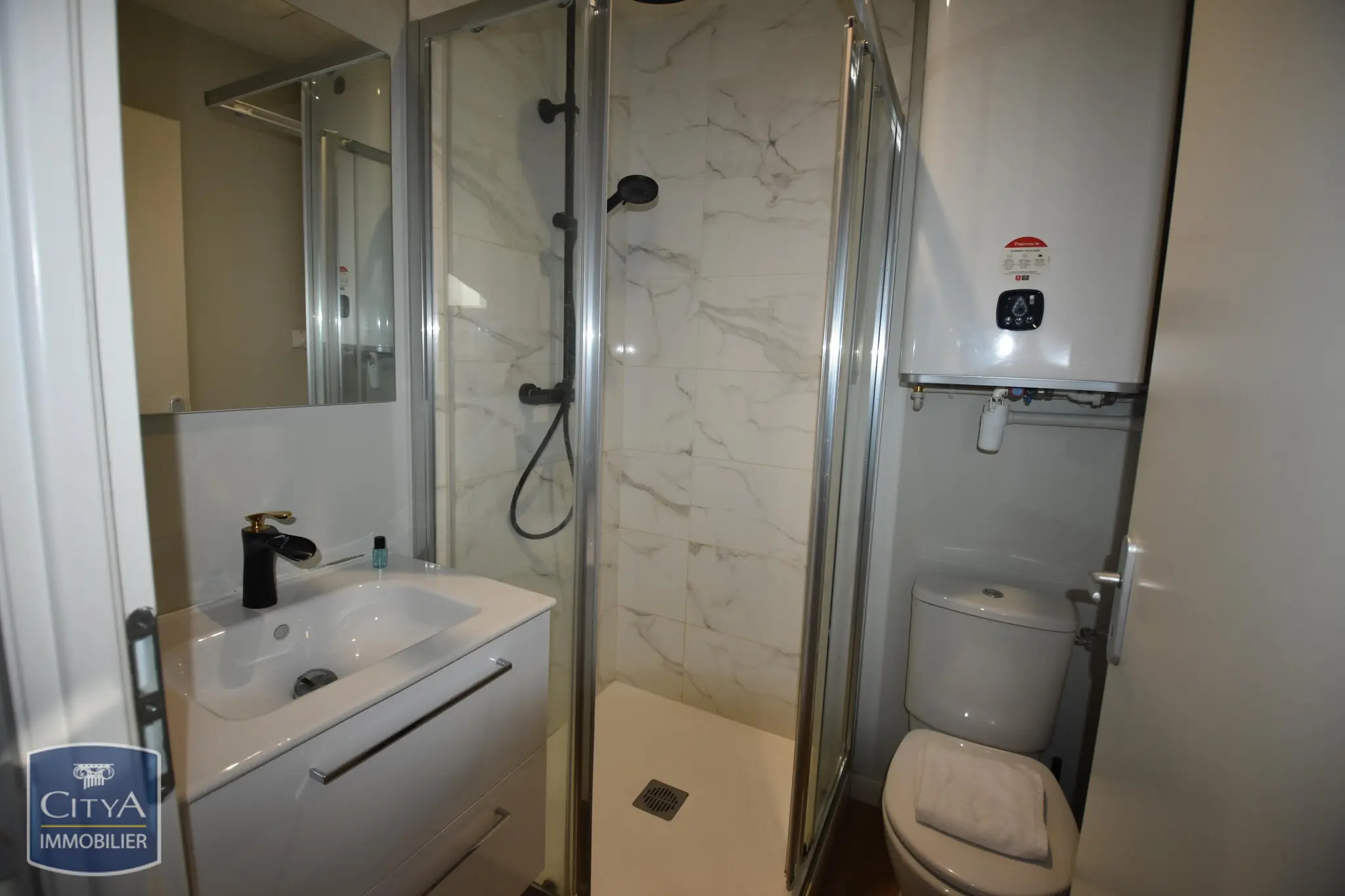 Photo 17 Immeuble 200m²